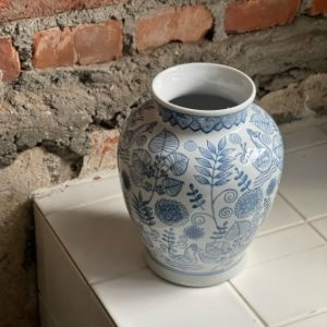 Ваза из керамики